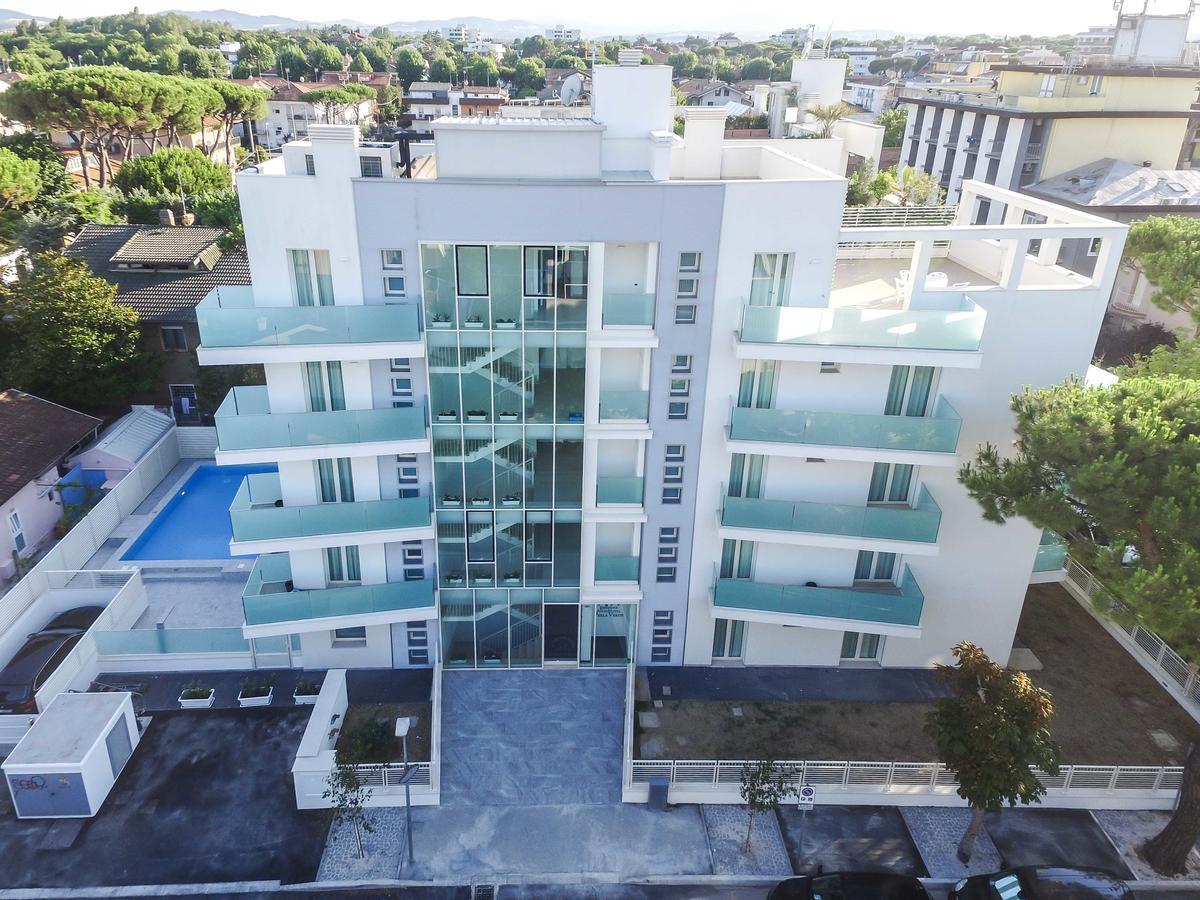 Residence Perla Verde Ричоне Екстериор снимка
