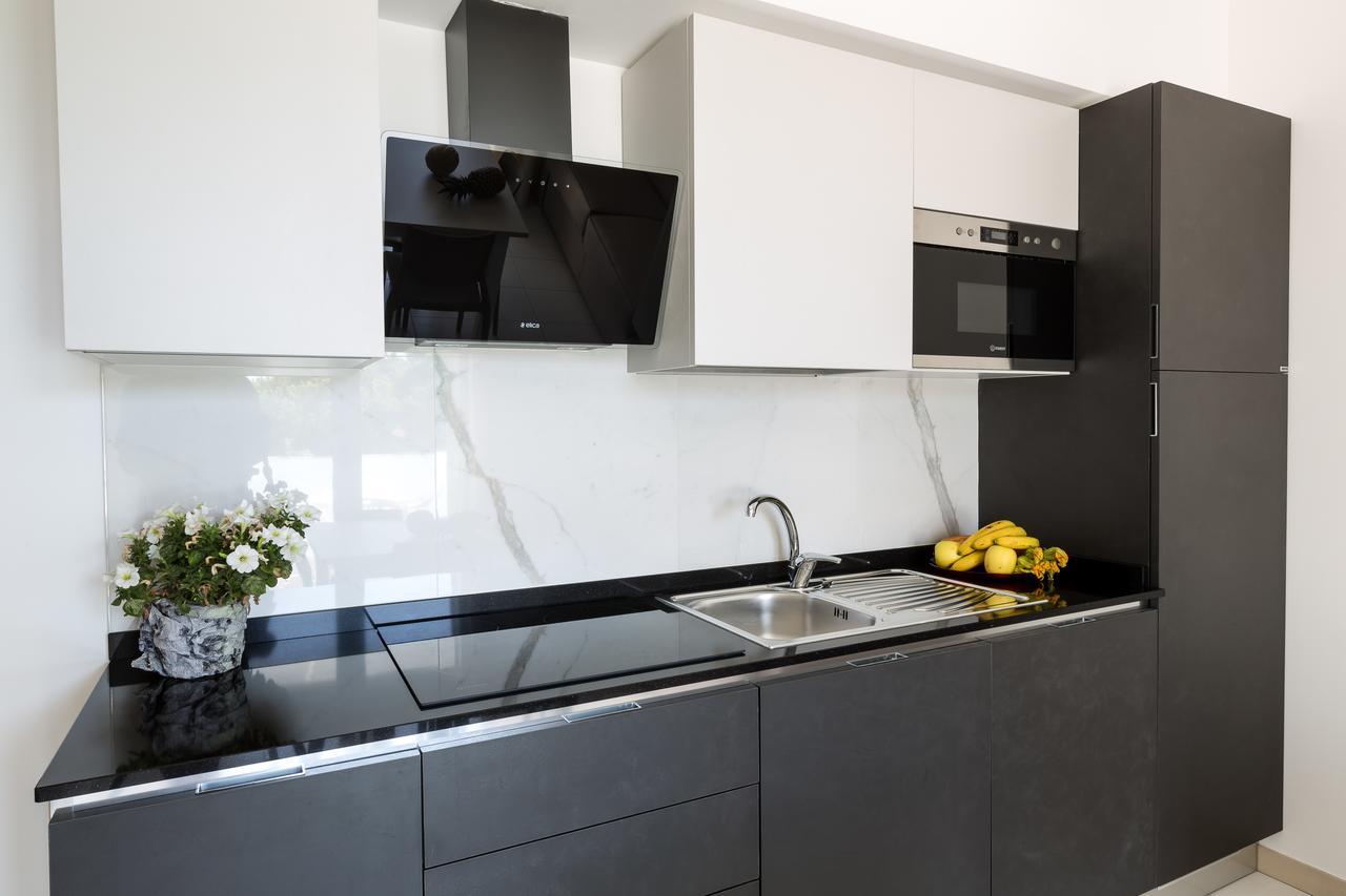 Residence Perla Verde Ричоне Екстериор снимка