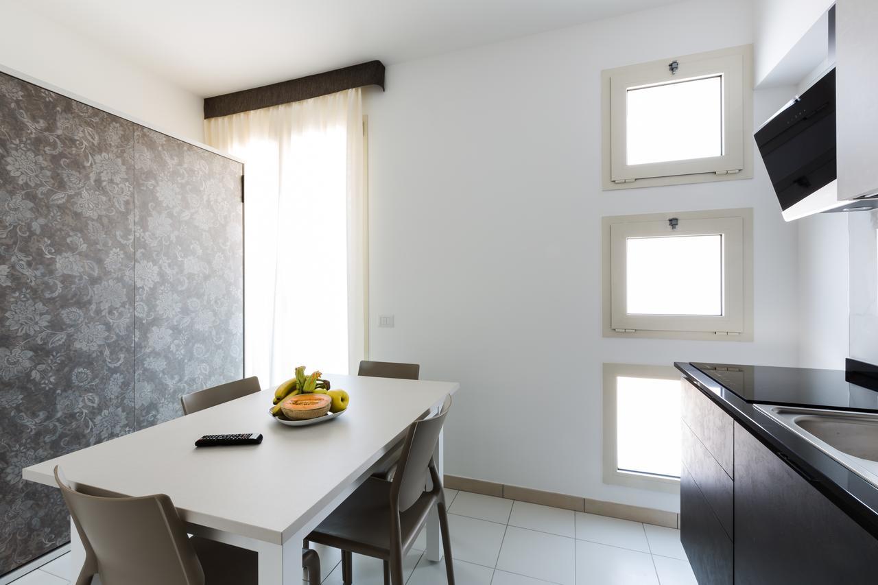 Residence Perla Verde Ричоне Екстериор снимка