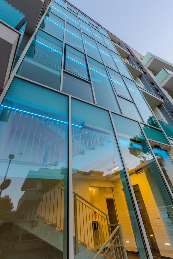 Residence Perla Verde Ричоне Екстериор снимка