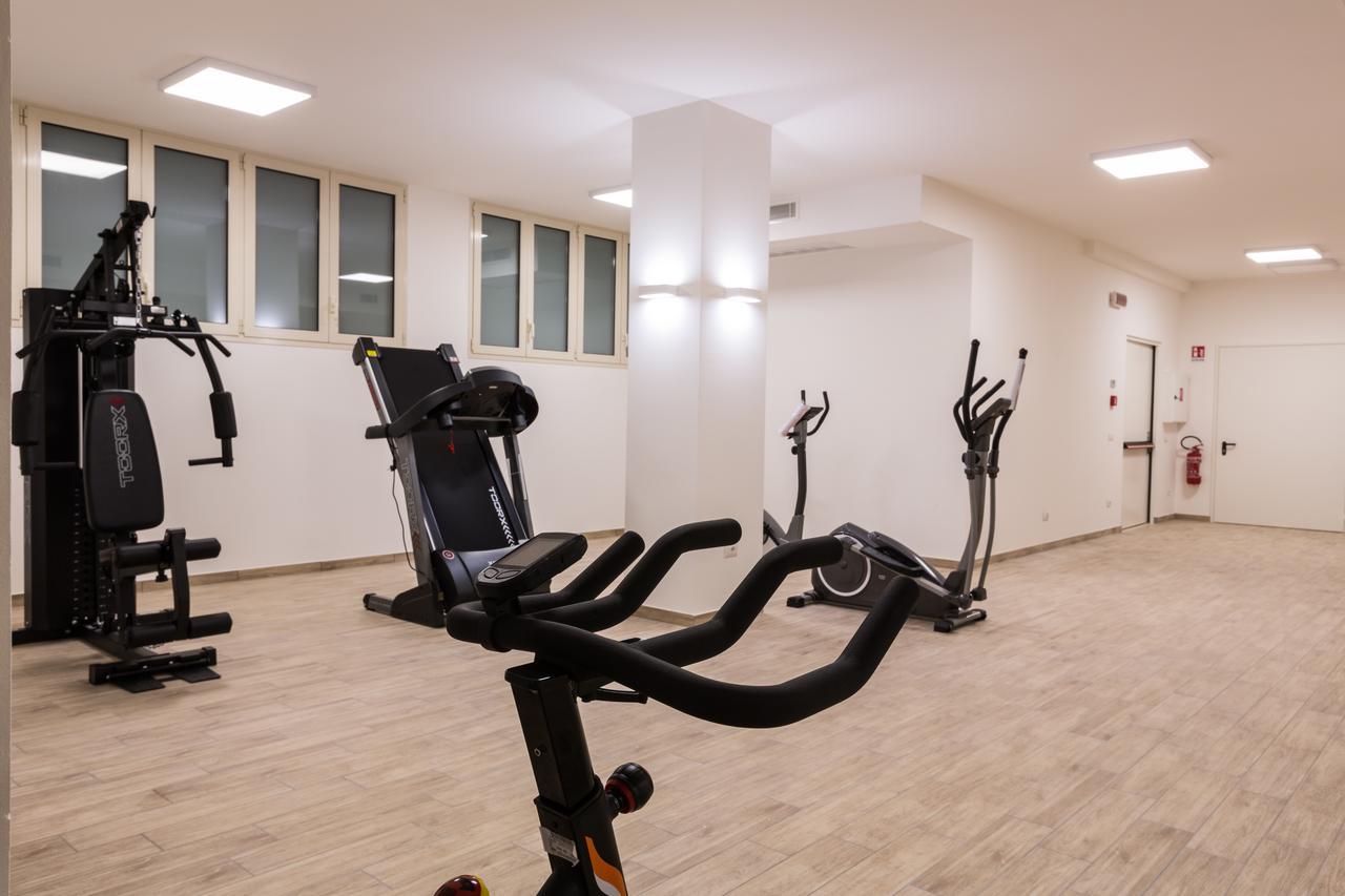 Residence Perla Verde Ричоне Екстериор снимка