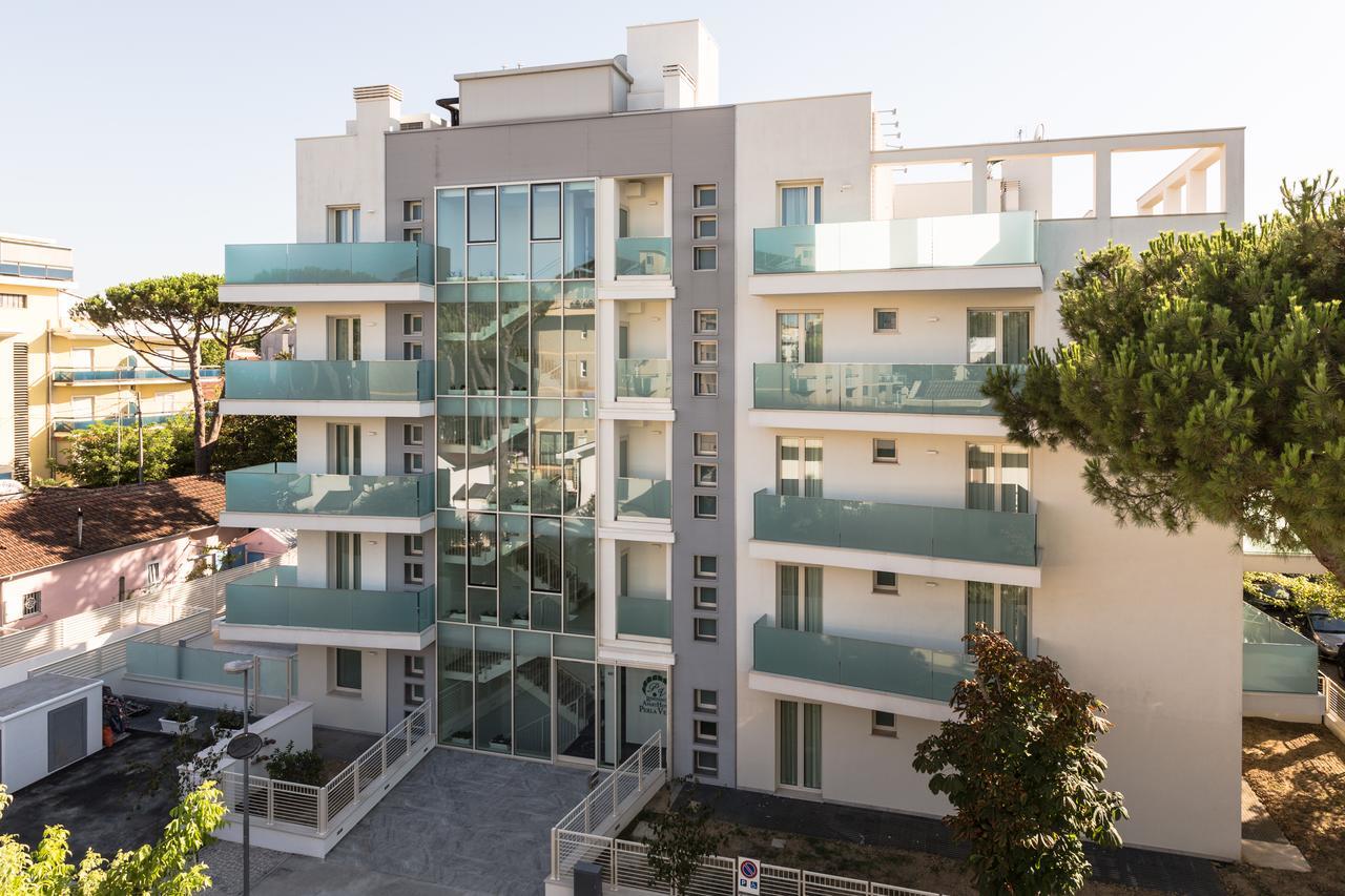 Residence Perla Verde Ричоне Екстериор снимка