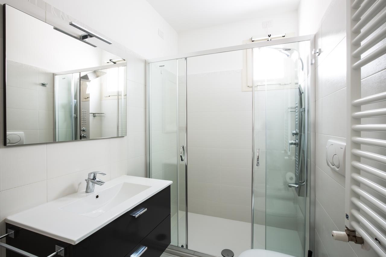 Residence Perla Verde Ричоне Екстериор снимка